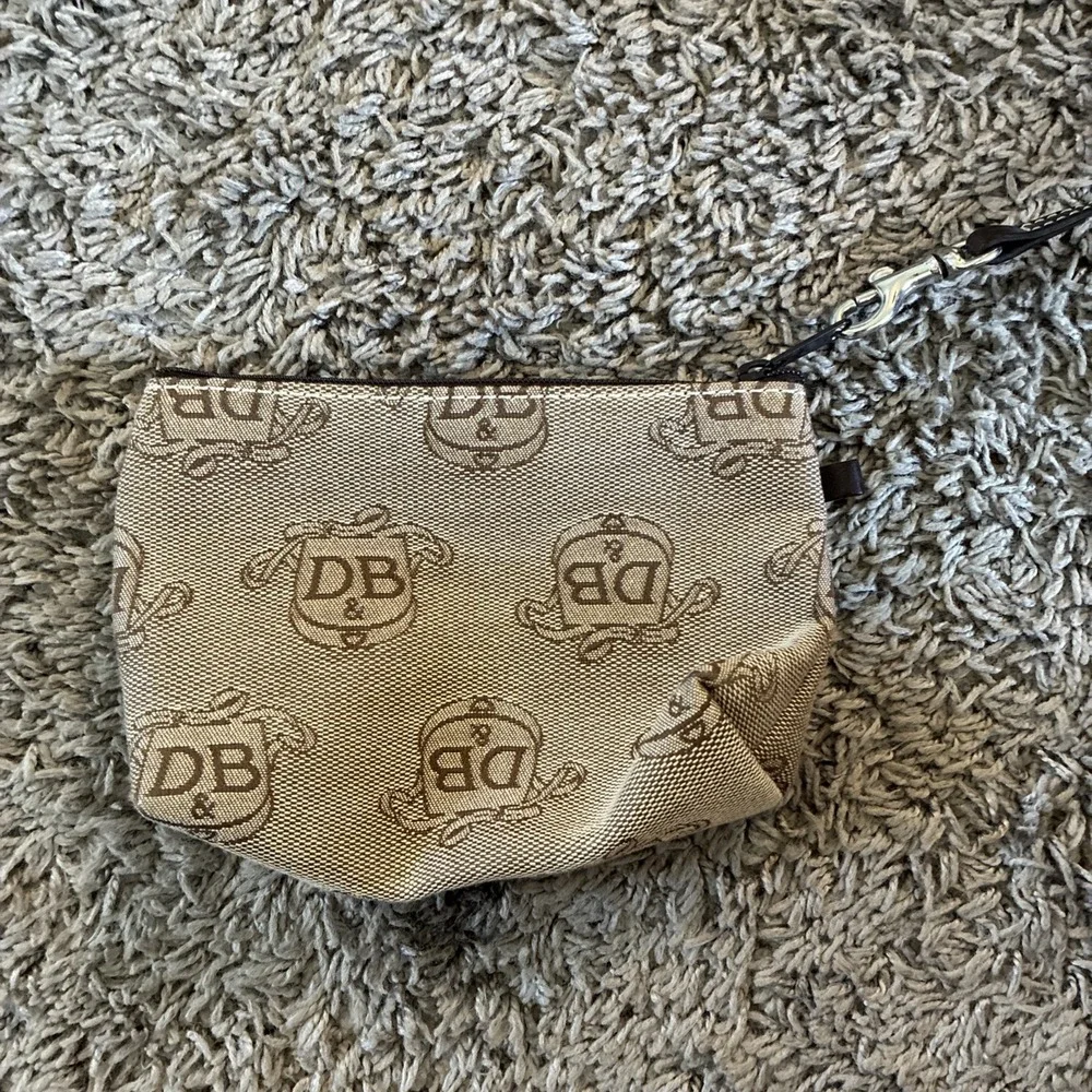 DOONEY & BOURKE Signature Beige Canvas Leather LRG Double Handle Tote Buckle
